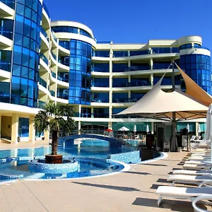 4* Aparthotel Marina Holiday Club